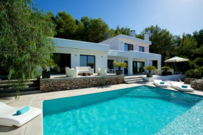 Hotel Ultimate 4 Bedroom Villa with Beautiful Sunset Views, Ibiza Villa 1046